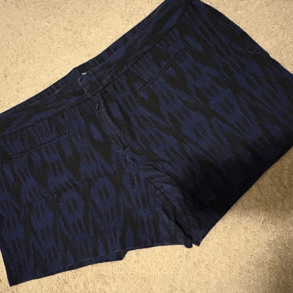 Blue and Black Patterned Shorts gap size 12